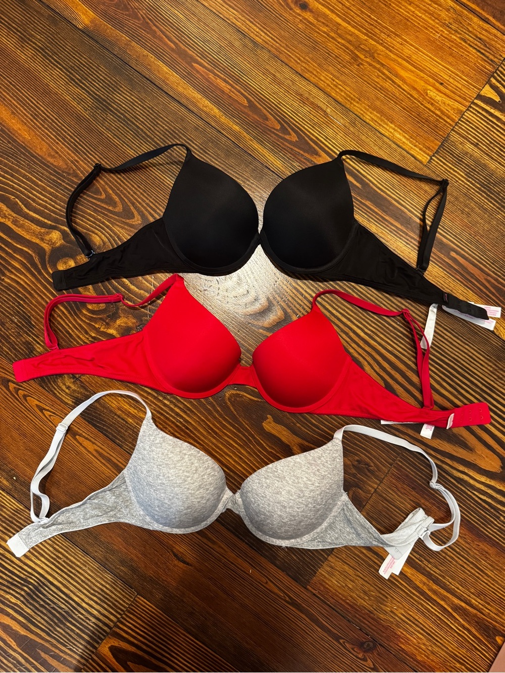 Women’s Victoria’s Secret PINK wear everywhere push up bra pack of 3